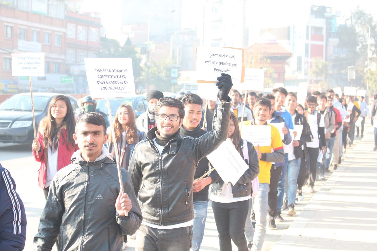 Volunteer in flash mob